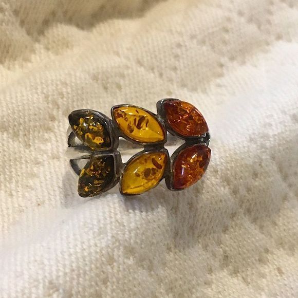 Vintage Sterling Silver and Three Shades of Amber Statement Ring - Picture 1 of 13